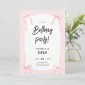 Pink Coquette Bow Girl 1st Birthday Invitation 招待状 (スタンド正面)