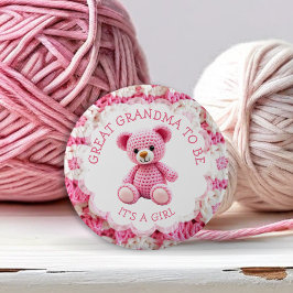 Pink Crocheted Teddy Bear | Great Grandma to Be 缶バッジ