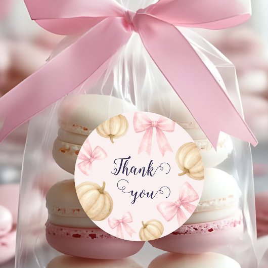 Pink delicate bow Pumpkin Baby Shower ラウンドシール