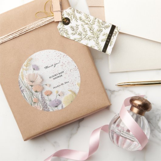 Pink Distressed Pressed Wildflower Baby Shower ラウンドシール (ギフト)