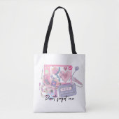 Pink Dreams Nostalgic Tote – A Memory You Can Hold トートバッグ (正面)