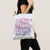 Pink Dreams Nostalgic Tote – A Memory You Can Hold トートバッグ (クローズアップ)