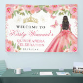 Pink Dress Dark Skin Princess Floral Quinceanera 横断幕 (トレードショー)