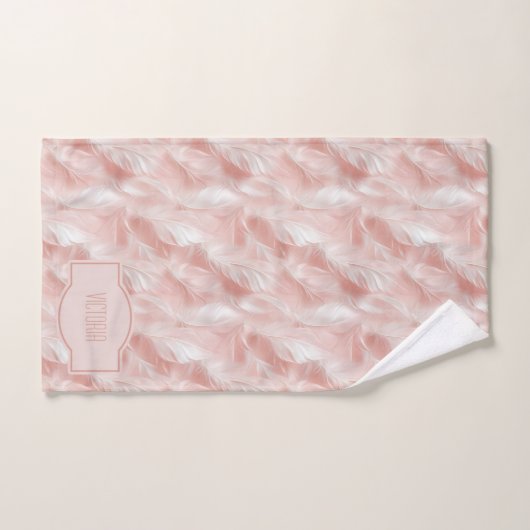 Pink Feathers Delicate White Monogrammed バスタオルセット (ハンドタオル)