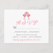 Pink Flamingo Tropical Hawaiian Beach Wedding RSVP ポストカード (正面)