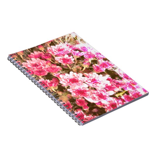 Pink Floral Bloom Pattern – Soft Botanical Design ノートブック (右側)