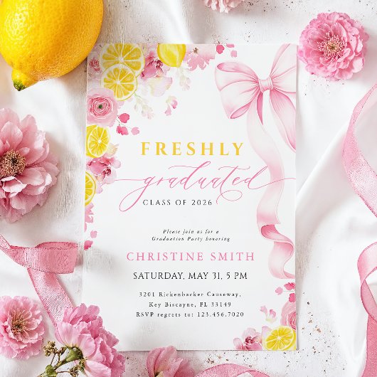 Pink Freshly Graduated Invitation 招待状