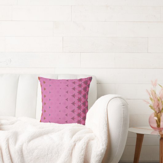 Pink geometric design pillow クッション (ソファ)