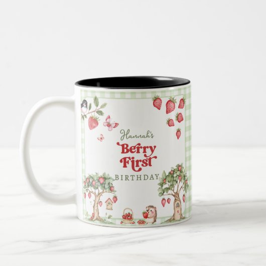 Pink Gingham Berry First Strawberry 1st Birthday ツートーンマグカップ (左)