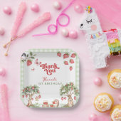 Pink Gingham Berry First Strawberry 1st Birthday ペーパープレート (パーティー)