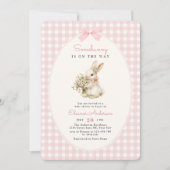 Pink Gingham Bunny Baby Shower 招待状 (正面)