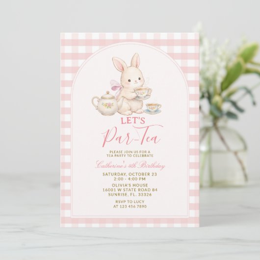Pink Gingham Bunny Tea Party Birthday Invitation 招待状 (スタンド正面)