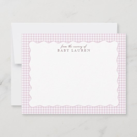 Pink Gingham Preppy Wavy Frame Nursery Note Card 招待状 (正面)