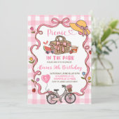 Pink Gingham Whimsical Picnic Birthday Invitation 招待状 (スタンド正面)