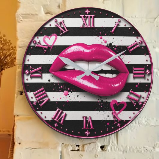 Pink Glam Lips Stripes Chic Fashion ラージ壁時計