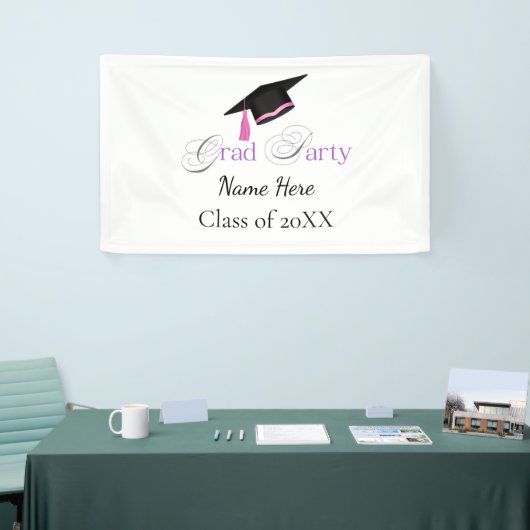 Pink Graduation Party with Custom Name and Class 横断幕 (トレードショー)