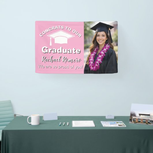 Pink Graduation Photo 横断幕 (トレードショー)