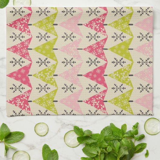 Pink & green Christmas trees. キッチンタオル (折り畳み)