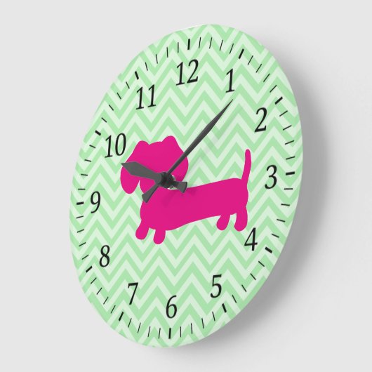 Pink & Green Dachshund Wall Clock ラージ壁時計 (傾斜)