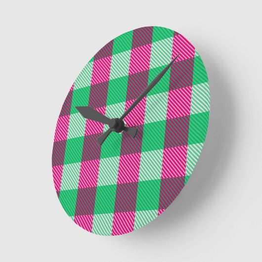 Pink Green Gingham Check Design ラウンド壁時計 (傾斜)