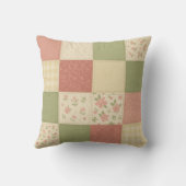 Pink Green Patchwork Quilt Rustic Farmhouse  クッション (裏面)