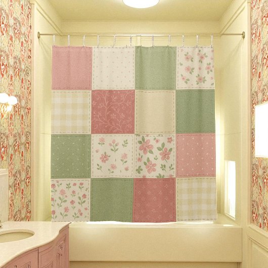 Pink Green Patchwork Quilt Rustic Farmhouse Floral シャワーカーテン