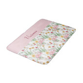 Pink Green Watercolor Wildflower Monogram バスマット (アングル)