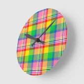 Pink Green Yellow Madras Plaid Design  ラウンド壁時計 (傾斜)