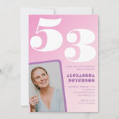 Pink Groovy 53歳の誕生日招待状レトロ写真 招待状 (正面)