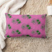 “Pink Harmony – Green Chrysanthemum Pattern Pillow ランバークッション (ブランケット)