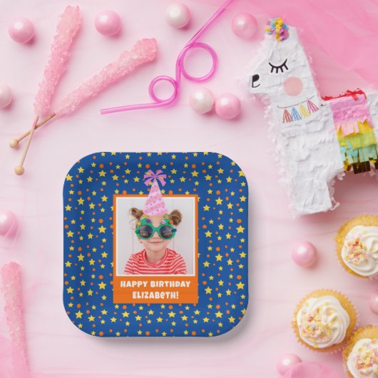 Pink Hatパーソナライズされた付きキッドフォトハッピーバースデー ペーパープレート (パーティー)