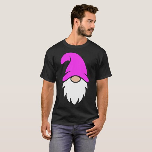 Pink Hat Christmas Gnome Tシャツ (正面フル)