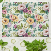 Pink Lavender and Yellow Chinoiserie Flowers キッチンタオル (折り畳み)