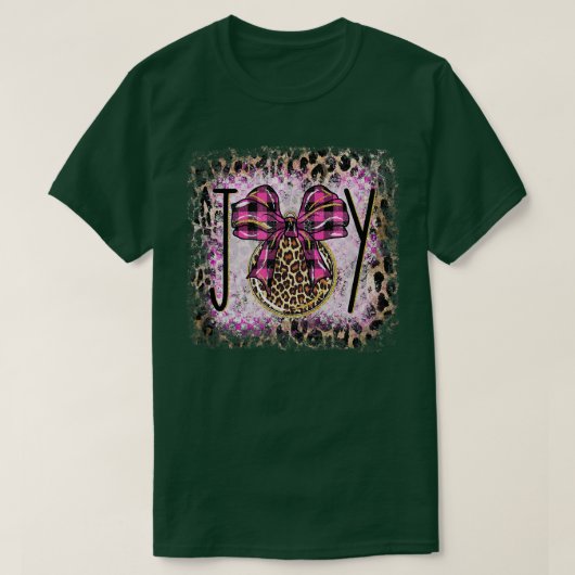 Pink Leopard Aesthetic Christmas Design with Joy G Tシャツ (デザイン正面)