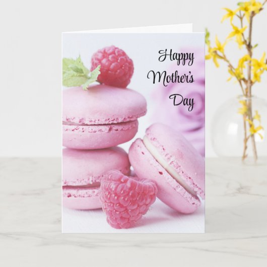 Pink Macarons & Red Raspberries Mother's Day カード (黄色い花)