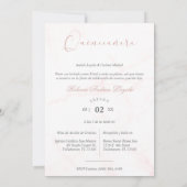 Pink Marble Effect Minimalist Spanish Quinceañera 招待状 (裏面)
