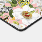 Pink Mariposa Vintage Monogrammed Desk Mat デスクマット (コーナー)