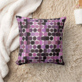 Pink, Mauve and black rose geometric クッション (ブランケット)