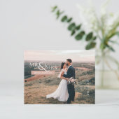 Pink Mr. & Mrs. Monogramの写真ありがとうござ結婚う ポストカード (スタンド正面)