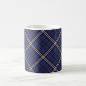Pink Navy Diagonal Plaid Tartan textured Seamless コーヒーマグカップ (中央)