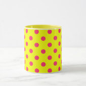 Pink On Yellow Polka Dots Pattern Design  マグカップ (中央)