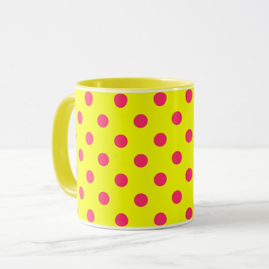 Pink On Yellow Polka Dots Pattern Design  マグカップ (正面左)