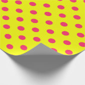 Pink On Yellow Polka Dots Pattern Design  ラッピングペーパー (角)