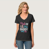 Pink Or Blue Daddy Loves you Gender Reveal Announc Tシャツ (正面フル)