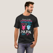 Pink Or Blue Papa Keeper Of The Gender Papa Loves  Tシャツ (正面フル)