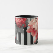 pink peonies and black and white stripes マグカップ (中央)