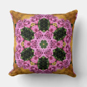 Pink Prancing Posies   クッション (正面)