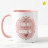 Pink Pregnancy Announcement New Grandma  マグカップ