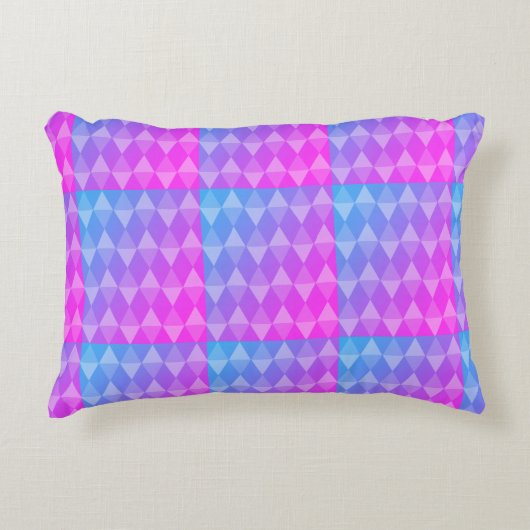 Pink, Purple, Blue Diamond Pattern アクセントクッション (正面)
