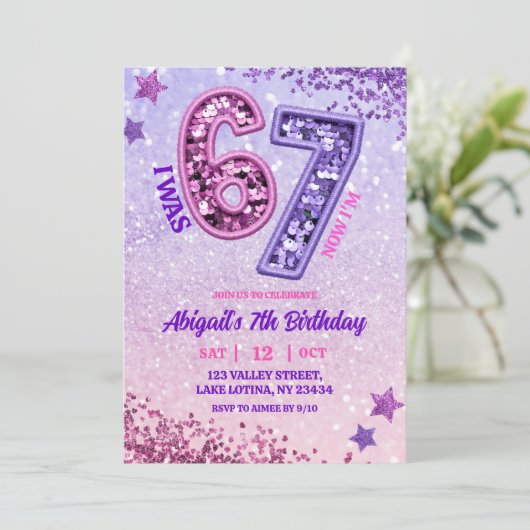 Pink Purple Glitter 67 Birthday Party 招待状 (スタンド正面)